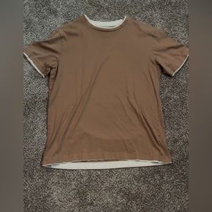 Men’s tan T shirt